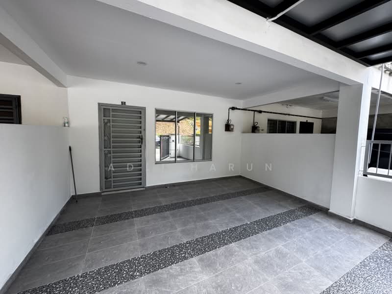 Rumah Teres 2 Tingkat untuk Dijual di Taman Scientex Pasir Gudang (Pasir Gudang) - Adli Harun - PropertyGuru.com.my