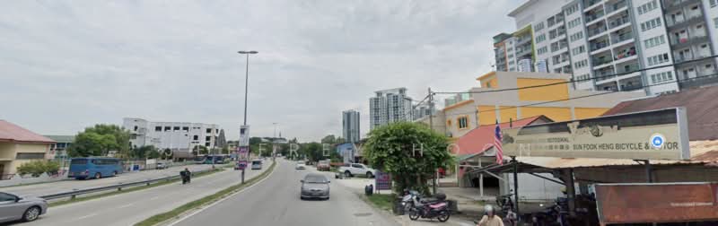 Shop for Rent in Bandar Puchong Utama (Puchong) - Jeffrey Hoon - Exterior - PropertyGuru.com.my