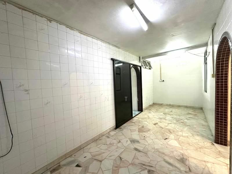 1-storey Terraced House for Sale in Taman Ungku Tun Aminah (Skudai) - Iden Tan - Interior - PropertyGuru.com.my