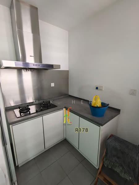 Service Residence for Rent at Impiria Residensi Bukit Tinggi Klang - M.K. Heng - Kitchen - PropertyGuru.com.my