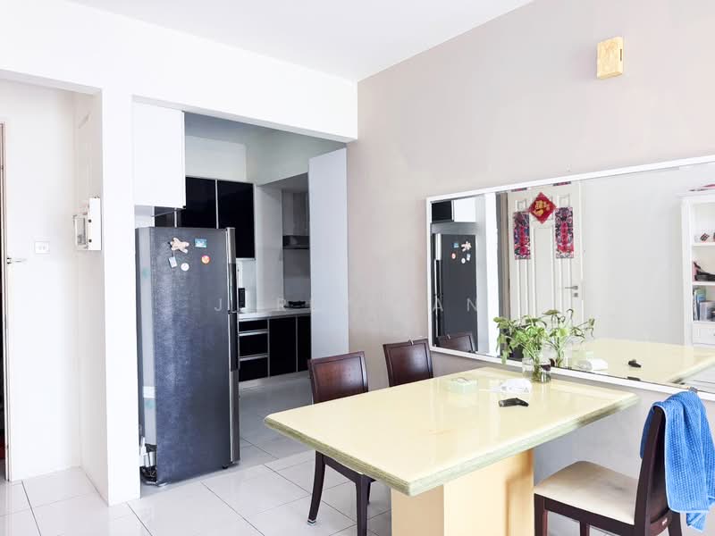 Kondominium untuk Disewa di Summer Place - Jerry Tan - Kitchen - PropertyGuru.com.my