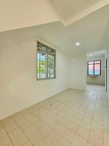 Rumah Teres 2 Tingkat untuk Dijual di Taman Setia Indah (Tebrau) - Danny Yap - Interior - PropertyGuru.com.my