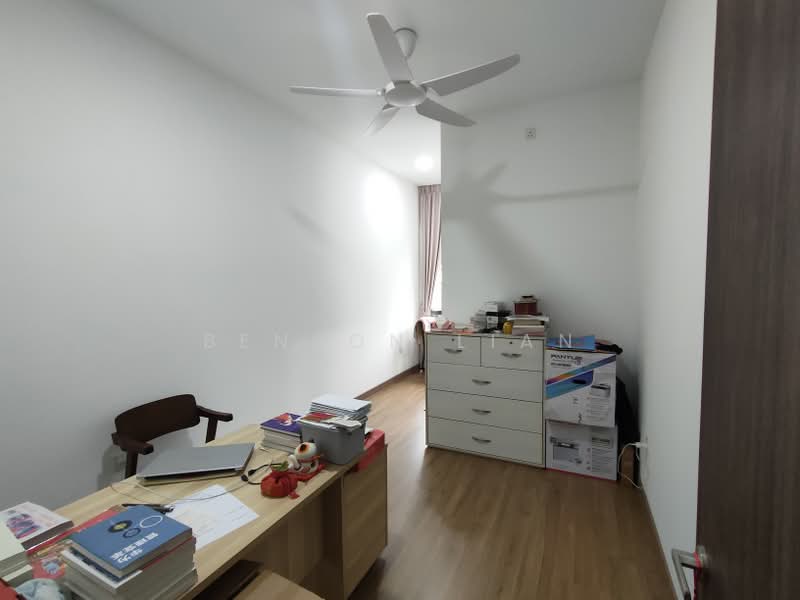Rumah Teres untuk Dijual di Elmina (Shah Alam) - Benson Lian - Study - PropertyGuru.com.my