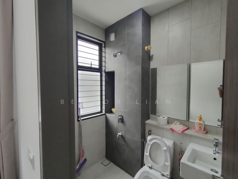 Rumah Teres untuk Dijual di Elmina (Shah Alam) - Benson Lian - Bathroom - PropertyGuru.com.my