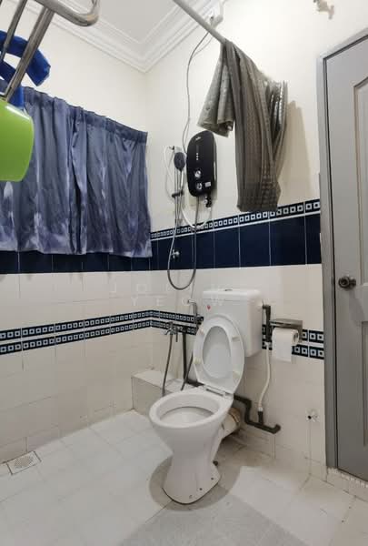 Semi-Detached House for Sale in Ipoh (Perak) - Joline YEOW - Bathroom - PropertyGuru.com.my
