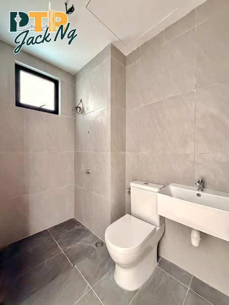 Kondominium untuk Dijual di Residensi Pauh Armani - Jack Ng - Bathroom - PropertyGuru.com.my