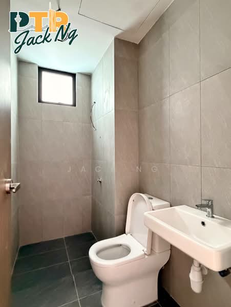 Kondominium untuk Dijual di Residensi Pauh Armani - Jack Ng - Bathroom - PropertyGuru.com.my