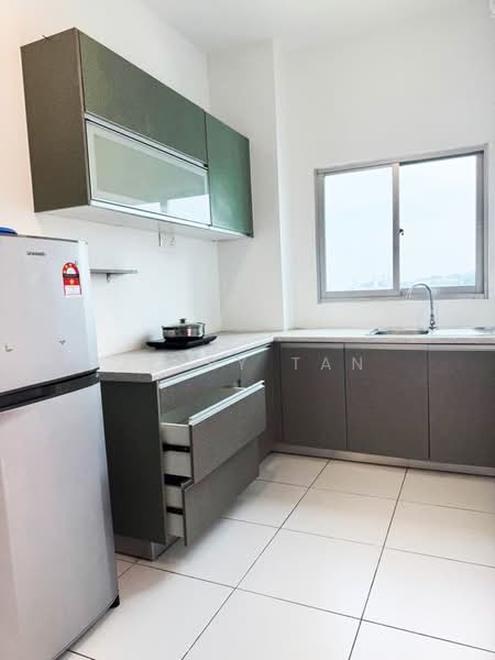 Condominium for Rent at Elit Heights @ Bayan City - Jerry Tan - Kitchen - PropertyGuru.com.my