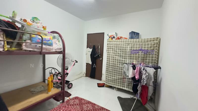 Flat for Sale at Impian - Norfaizah Ahmad - Bedroom - PropertyGuru.com.my