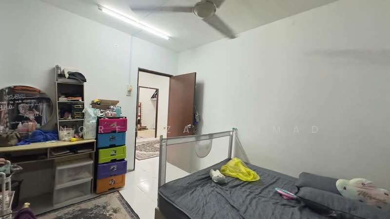 Flat for Sale at Impian - Norfaizah Ahmad - Bedroom - PropertyGuru.com.my