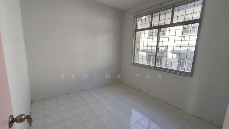 Pangsapuri untuk Dijual di Pangsapuri Bakti - Ramona Tan - Interior - PropertyGuru.com.my