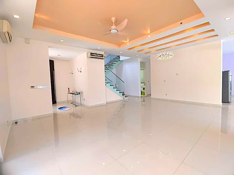 Rumah Banglo untuk Dijual di Taman Bukit Palma (Kajang) - CS Lim - Living Room - PropertyGuru.com.my