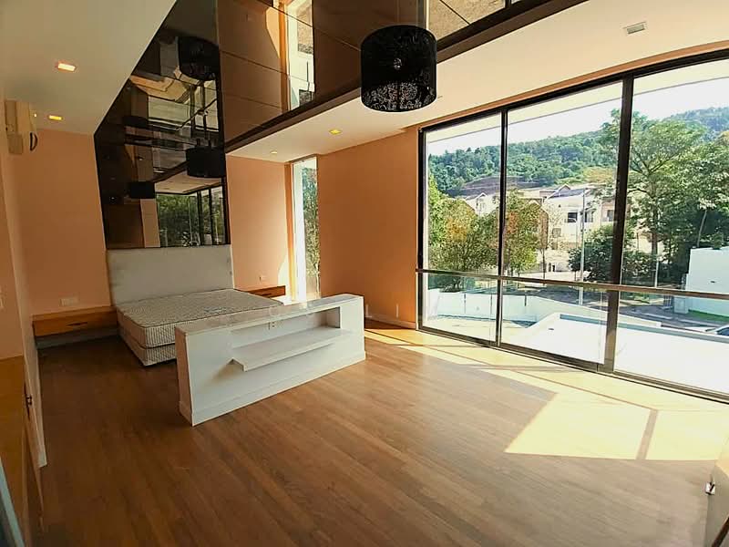 Rumah Banglo untuk Dijual di Taman Bukit Palma (Kajang) - CS Lim - Master Bedroom - PropertyGuru.com.my