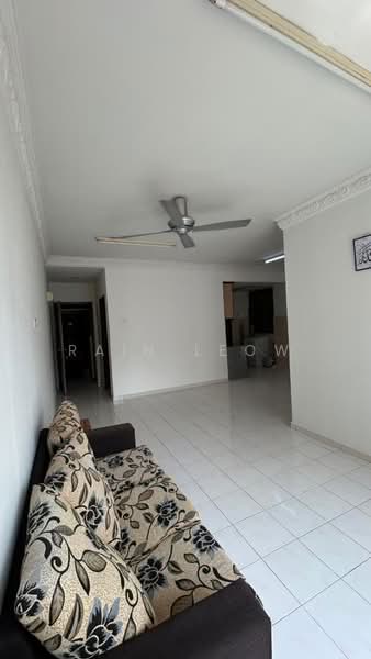 Pangsapuri untuk Disewa di Vista Pinggiran Apartment - Rain Leow - Living Room - PropertyGuru.com.my
