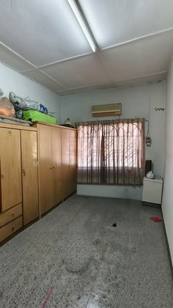 Rumah Teres 2 Tingkat untuk Dijual di Taman Bayu Perdana (Klang) - M.K. Heng - Bedroom - PropertyGuru.com.my