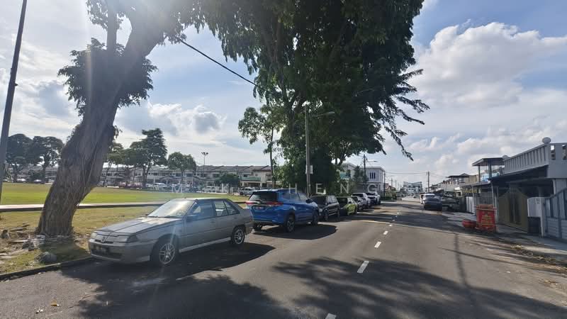 Rumah Teres 2 Tingkat untuk Dijual di Taman Bayu Perdana (Klang) - M.K. Heng - Exterior - PropertyGuru.com.my