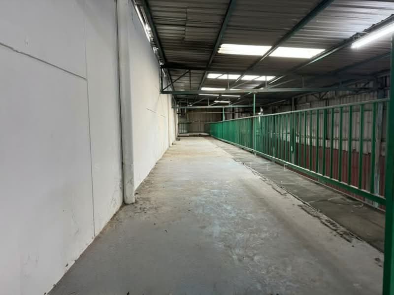Detached Factory for Rent in Kempas (Johor Bahru) - Surviene Lee - Corridor - PropertyGuru.com.my