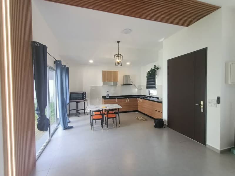 Rumah Teres 2 Tingkat untuk Disewa di Eco Forest (Semenyih) - CK Law - Kitchen - PropertyGuru.com.my
