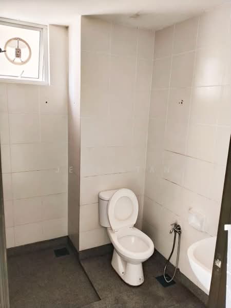 Kondominium untuk Disewa di Mahsuri Square - Jerry Tan - Bathroom - PropertyGuru.com.my