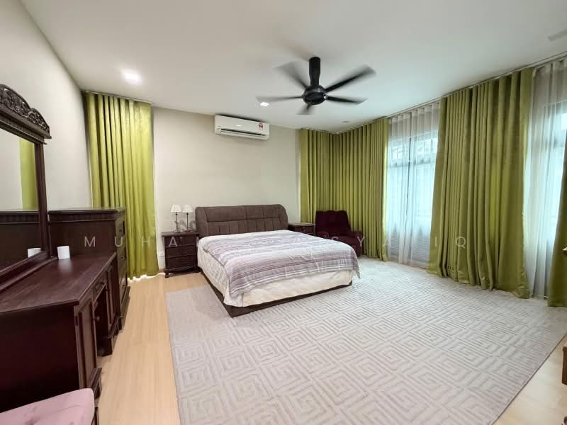 Semi-Detached House for Sale in Kajang (Selangor) - Muhammad Syafiq - Bedroom - PropertyGuru.com.my