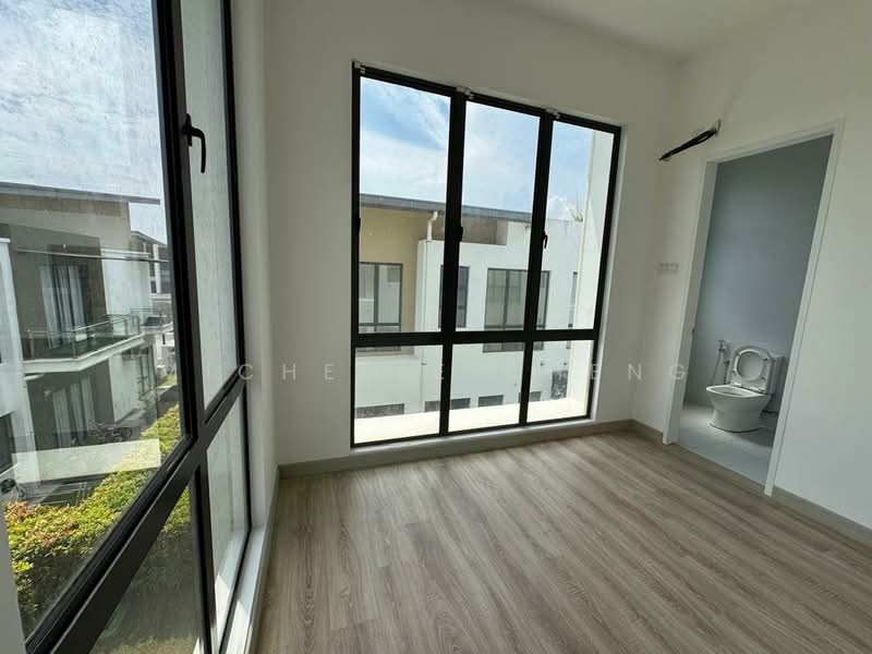 Semi-Detached House for Sale in Diamond City (Semenyih) - MICHELLE CHENG - PropertyGuru.com.my