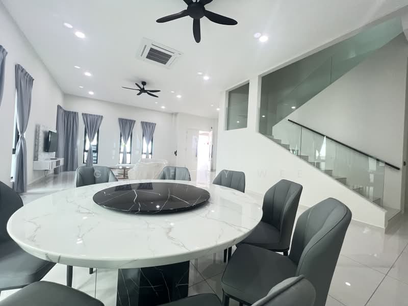 Rumah Banglo untuk Dijual di Ujong Pasir (Melaka) - Geoffery Wee - Dining Room - PropertyGuru.com.my