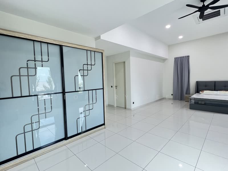 Rumah Banglo untuk Dijual di Ujong Pasir (Melaka) - Geoffery Wee - Bedroom - PropertyGuru.com.my