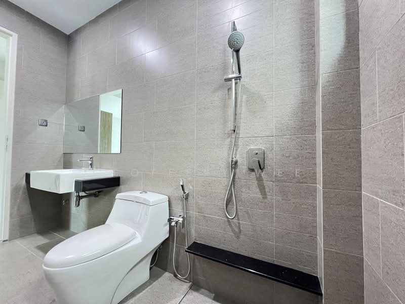 Rumah Banglo untuk Dijual di Ujong Pasir (Melaka) - Geoffery Wee - Bathroom - PropertyGuru.com.my