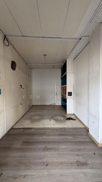 Shop for Rent in Sungai Besi (Kuala Lumpur) - KEN FARM - Interior - PropertyGuru.com.my