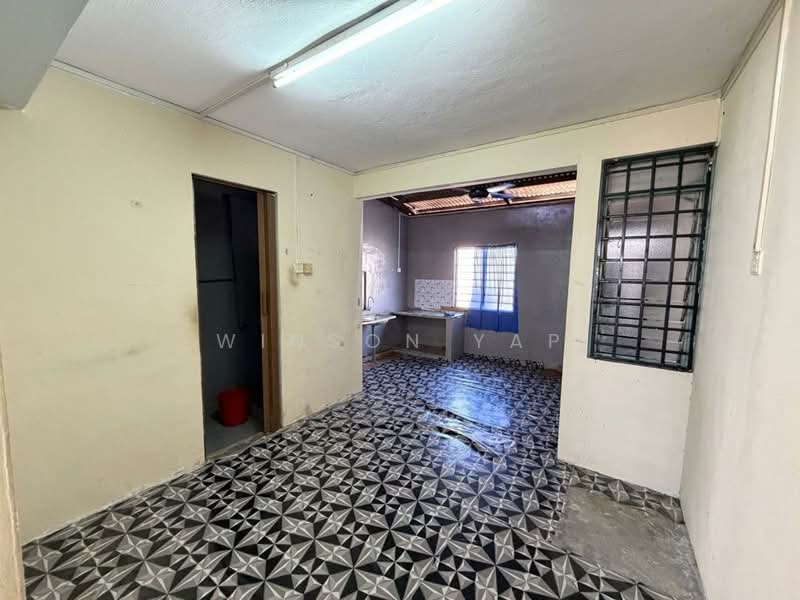 2-storey Terraced House for Sale in Johor Bahru (Johor) - Winson Yap - Kitchen - PropertyGuru.com.my
