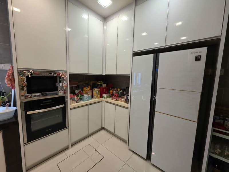 Rumah Teres untuk Dijual di Batu Caves (Selangor) - Leslie Kua - Kitchen - PropertyGuru.com.my