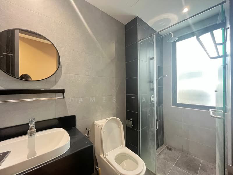 Servis Apartment untuk Disewa di Sunway Velocity TWO - James Tan - Bathroom - PropertyGuru.com.my
