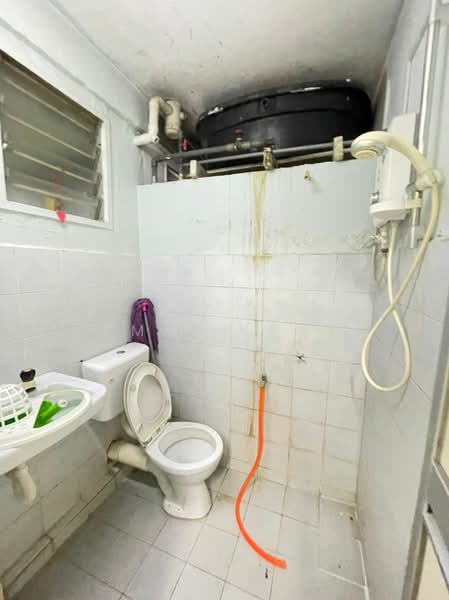 Flat for Sale at Sri Lanang - Max Kan - Bathroom - PropertyGuru.com.my