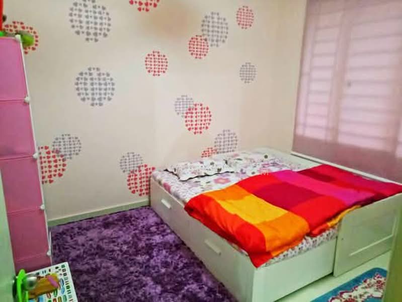 Kondominium untuk Dijual di Platinum Hill PV 8 - Lucas Lim - Bedroom - PropertyGuru.com.my
