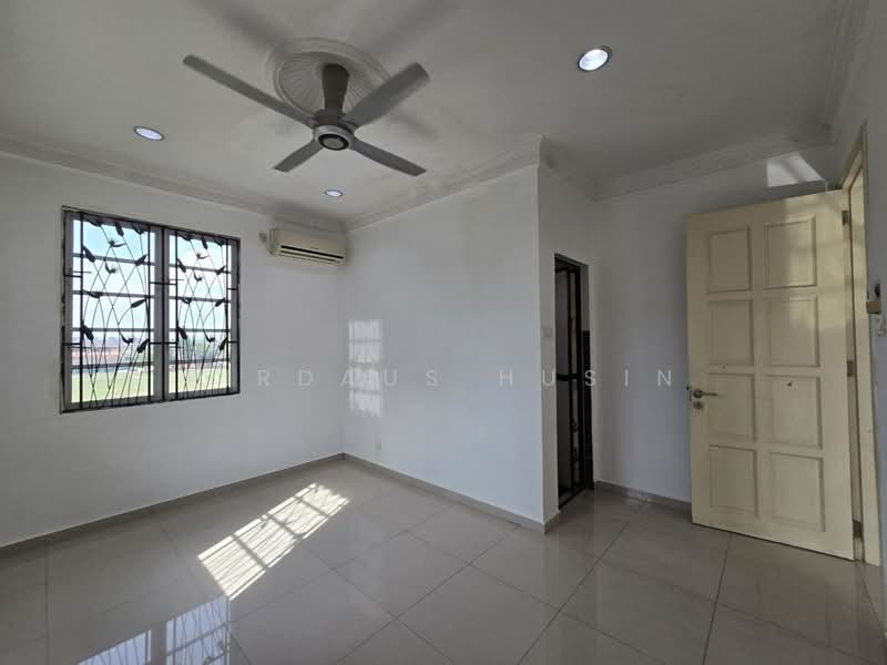 Rumah Berkembar untuk Dijual di Seksyen 27 (Shah Alam) - Firdaus Husin - Interior - PropertyGuru.com.my