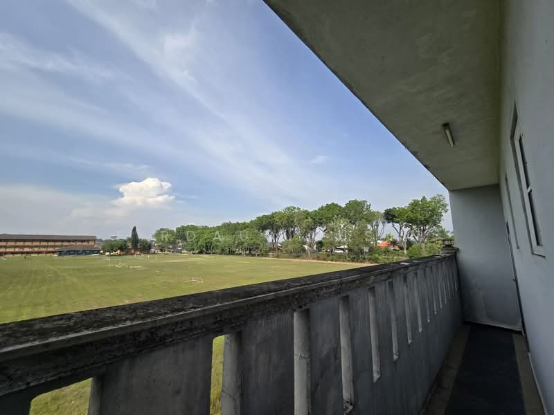 Rumah Berkembar untuk Dijual di Seksyen 27 (Shah Alam) - Firdaus Husin - Exterior - PropertyGuru.com.my