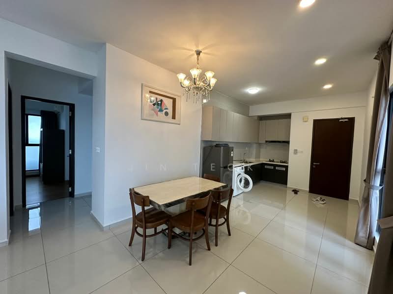 Condominium for Rent at Lovell @ Country Garden Danga Bay - Jin Teok - Dining Room - PropertyGuru.com.my