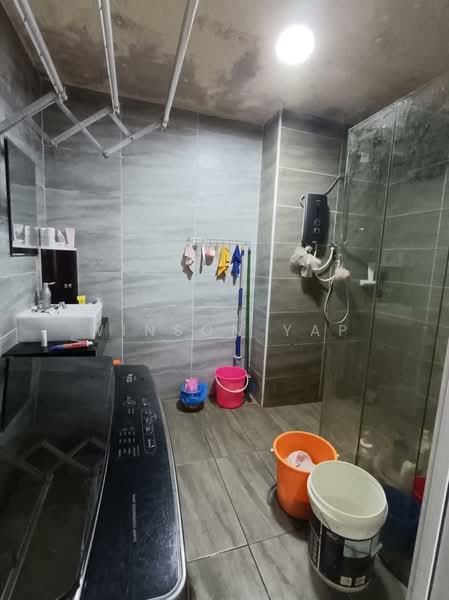 Service Residence for Sale at KSL Residence @ Daya - Winson Yap - Bathroom - PropertyGuru.com.my
