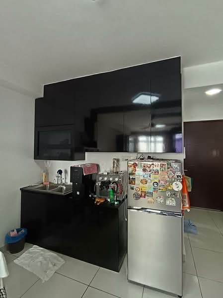 Service Residence for Sale at KSL Residence @ Daya - Winson Yap - Kitchen - PropertyGuru.com.my
