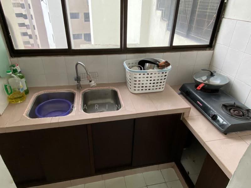 Kondominium untuk Disewa di E-Park Condominium - Carine Lee - Kitchen - PropertyGuru.com.my
