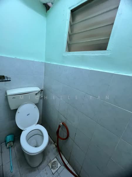 Flat for Rent at Segar Ria - Michelle Tan - Bathroom - PropertyGuru.com.my