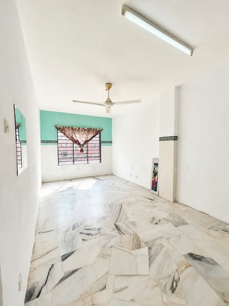 Pangsapuri untuk Disewa di Astana Alam Apartment 2 - Rohana Ishak - Interior - PropertyGuru.com.my