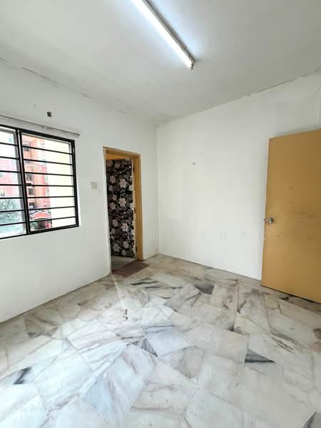 Pangsapuri untuk Disewa di Astana Alam Apartment 2 - Rohana Ishak - PropertyGuru.com.my