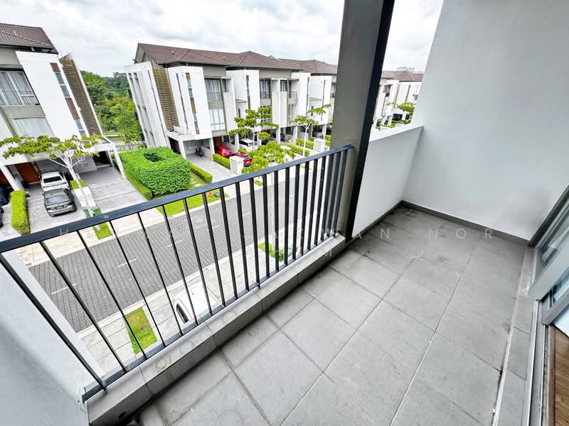 Townhouse for Rent in Kajang (Selangor) - Herman Sazwan Nor Rahim - Balcony - PropertyGuru.com.my