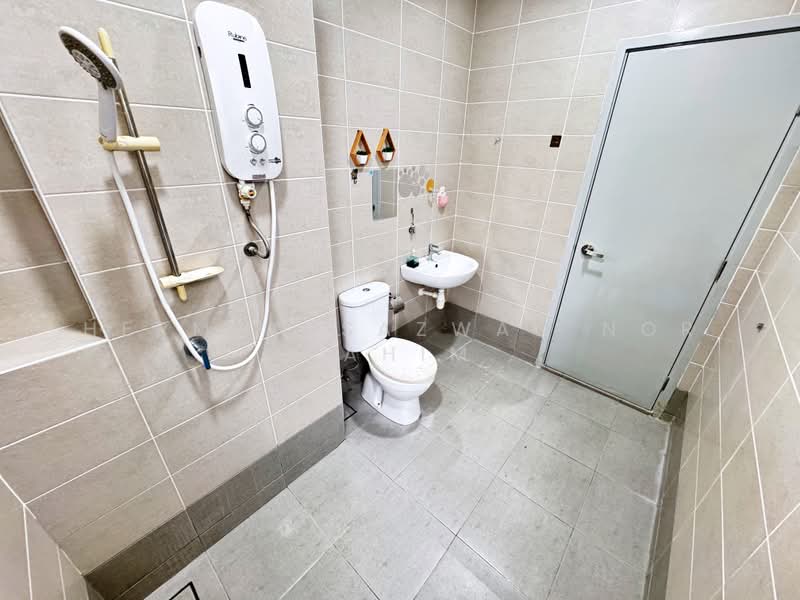 Townhouse for Rent in Kajang (Selangor) - Herman Sazwan Nor Rahim - Bathroom - PropertyGuru.com.my