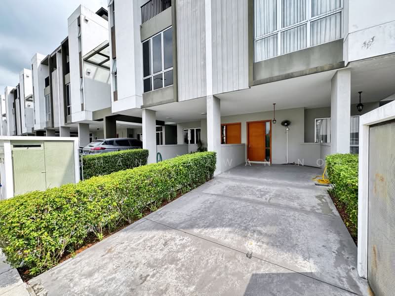 Townhouse for Rent in Kajang (Selangor) - Herman Sazwan Nor Rahim - Exterior - PropertyGuru.com.my