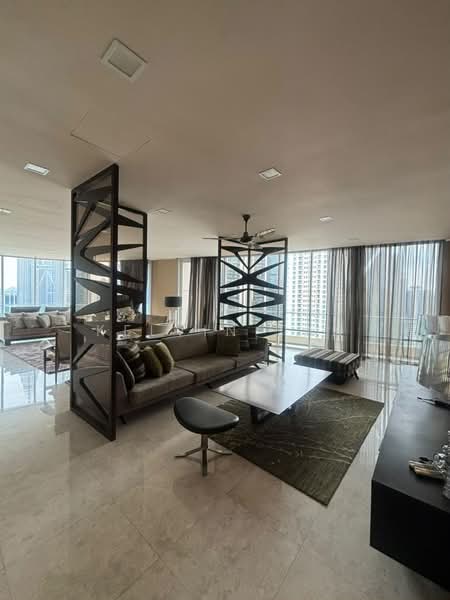 Servis Apartment untuk Disewa di The Oval - Kelvin Tan - Living Room - PropertyGuru.com.my
