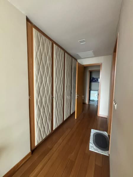 Servis Apartment untuk Disewa di The Oval - Kelvin Tan - Corridor - PropertyGuru.com.my