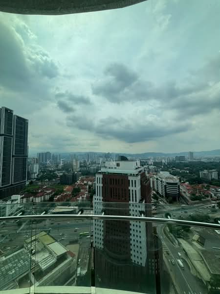 Servis Apartment untuk Disewa di The Oval - Kelvin Tan - View - PropertyGuru.com.my