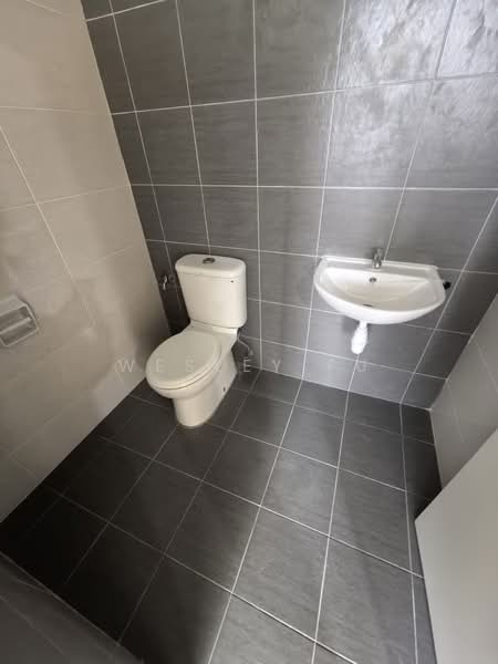 1.5-storey Terraced House for Rent in Taman Akasia (Semenyih) - Wesley Fu - Bathroom - PropertyGuru.com.my